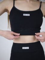 EverHarmony BASIC Костюм спортивный женский в рубчик: топ и шорты с эффектом пуш-ап — изображение 2